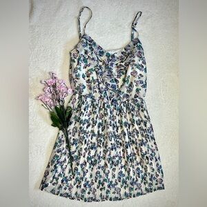 BCBGeneration White Floral Pleated Mini Dress - XS